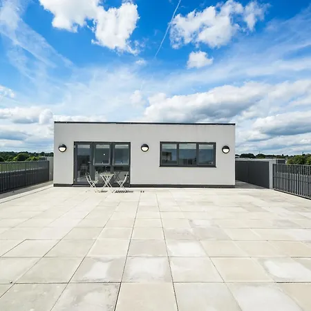 Brand New 2 And 1 Bed Luton Apartments Exterior photo